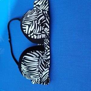 Victoria's Secret zebra pattern bikini top size 36B